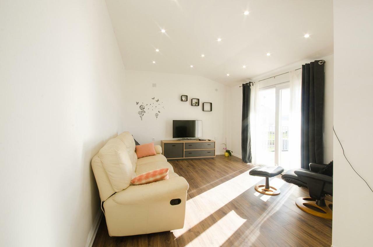 Apartman Korina Sukošan Exterior foto